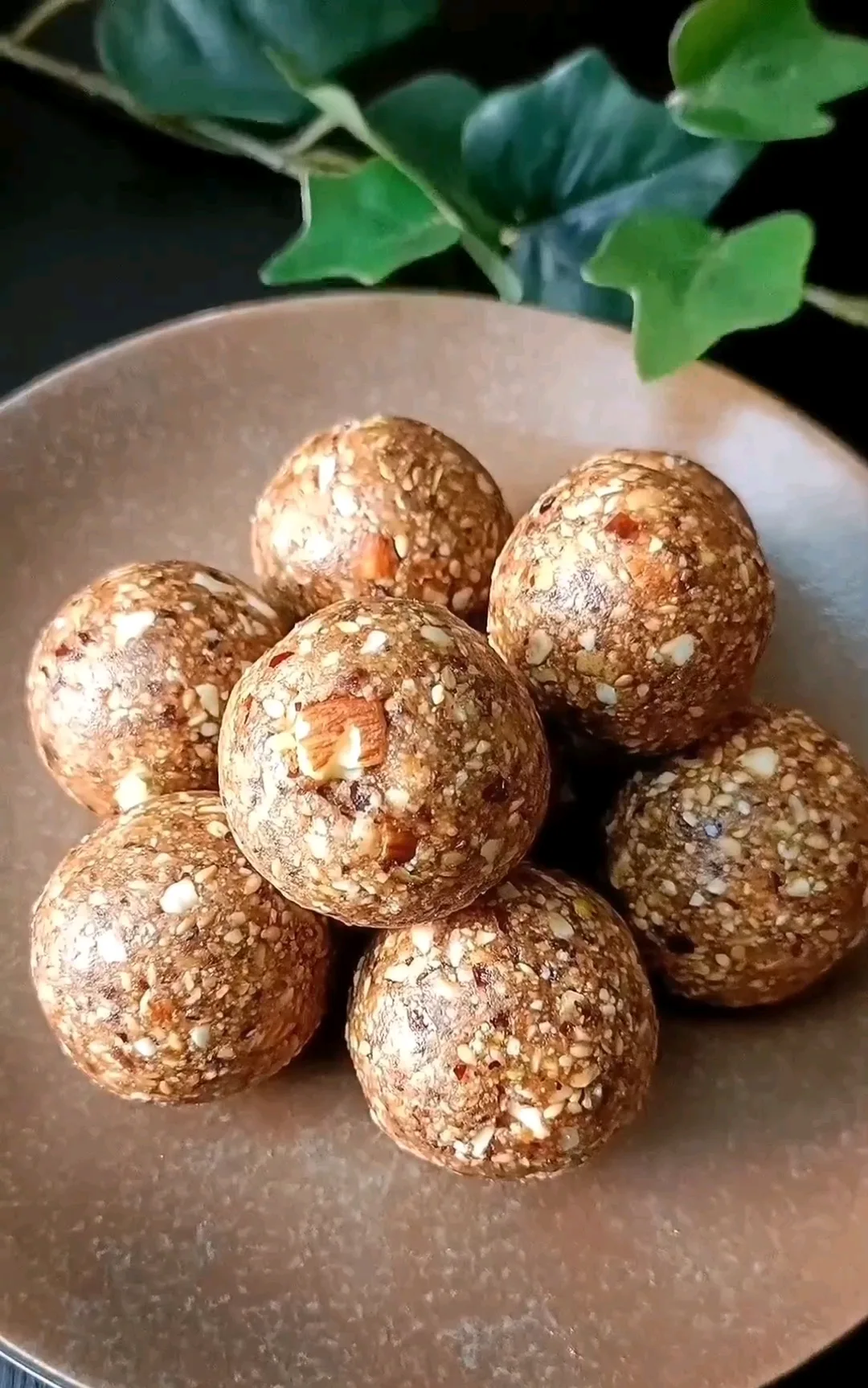 Healthy Ladoos