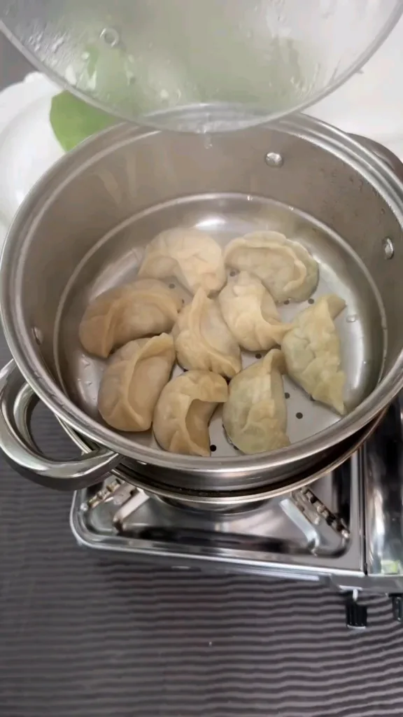 Aloo Cheese Momos