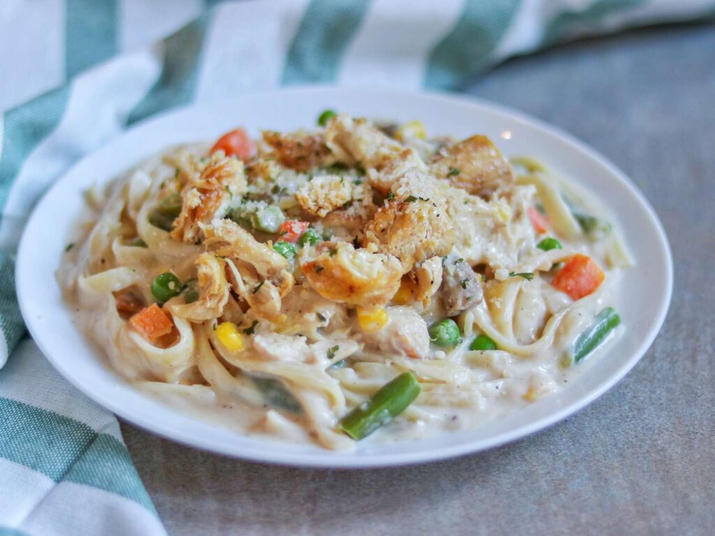 Easy Chicken and Broccoli Alfredo