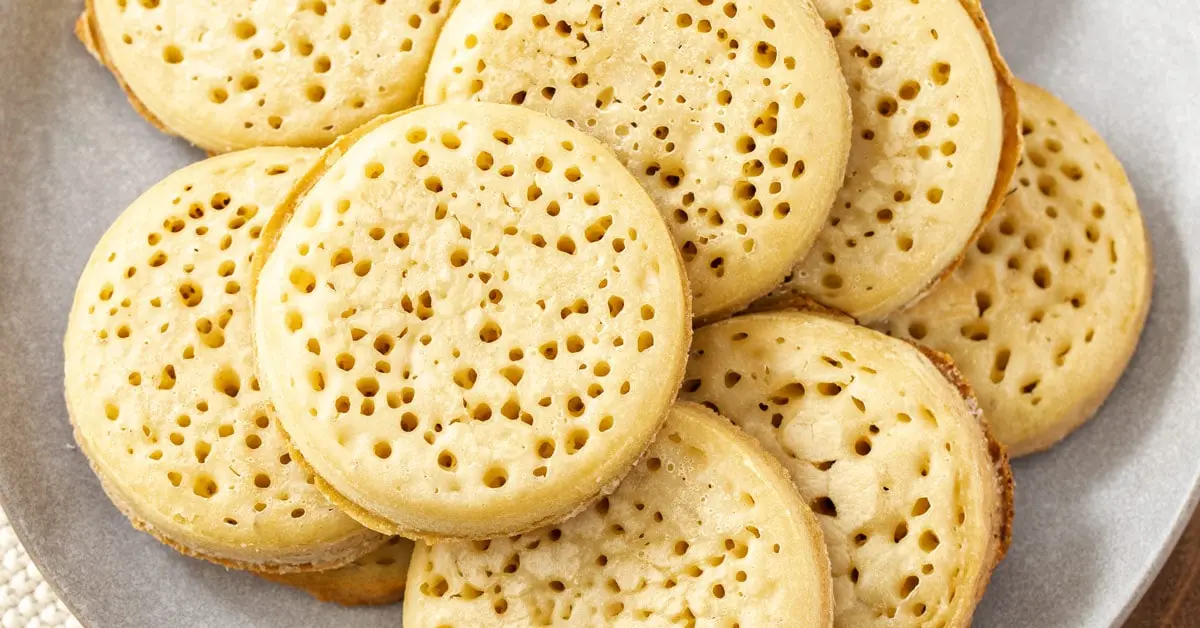 Perfect Homemade Crumpets Recipe 2024